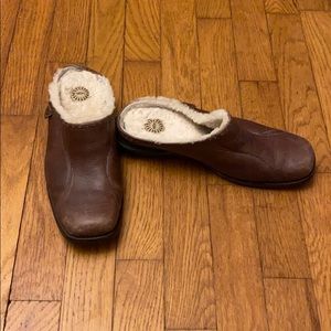 Ugg mules